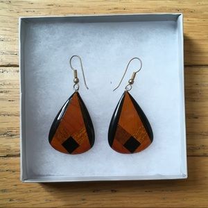 ✨Free with bundle!✨ Pendant Earrings